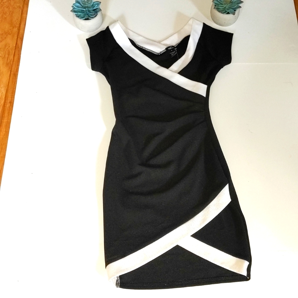 Mini Dress Black and White